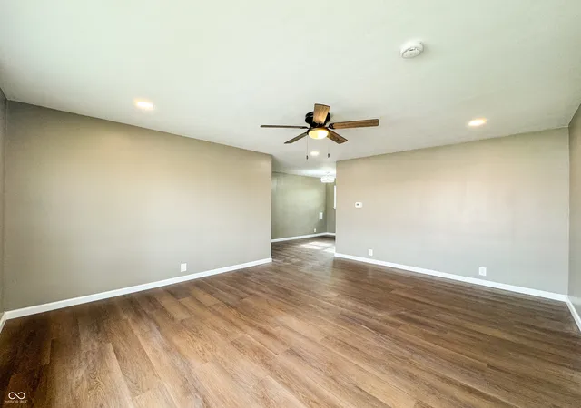 2nd image of 235 Linden St, Terre Haute, IN 47804 | MLS# 22072908