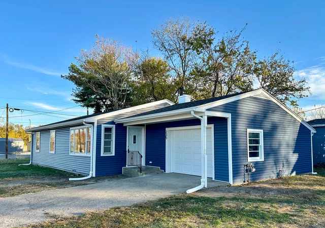 1st image of 235 Linden St, Terre Haute, IN 47804 | MLS# 22072908