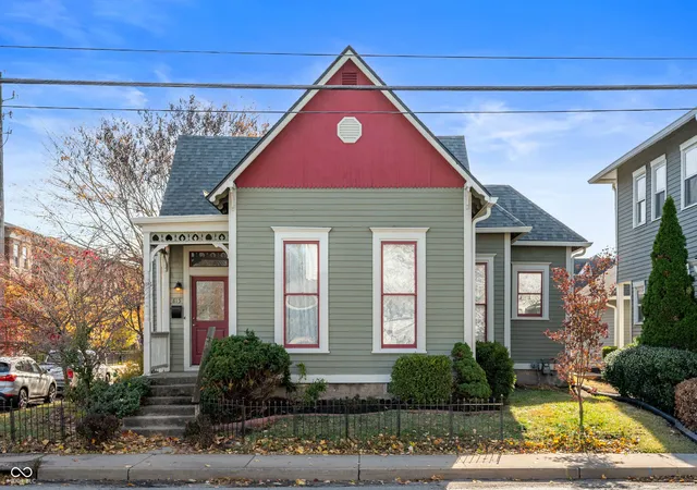 1st image of 815 E 16th St, Indianapolis, IN 46202 | MLS# 22073100