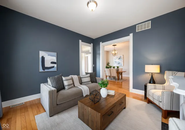 5th image of 815 E 16Th St, Indianapolis, IN 46202 | MLS# 22073100