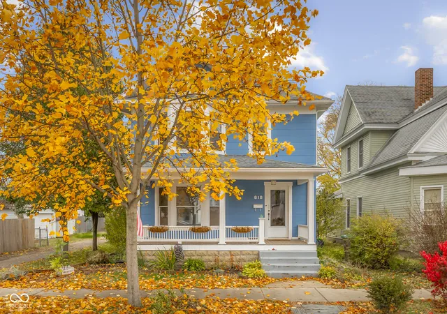 2nd image of 818 Sycamore St, Columbus, IN 47201 | MLS# 22073126