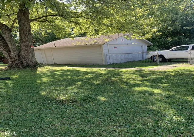 3rd image of 1852 N Audubon Rd, Indianapolis, IN 46218 | MLS# 22073194