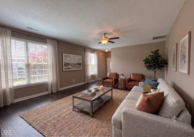 2nd image of 1341 Stoney Pointe Wy, Avon, IN 46123 | MLS# 22073265