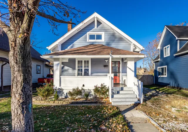 2nd image of 832 N Parker Ave, Indianapolis, IN 46201 | MLS# 22073410