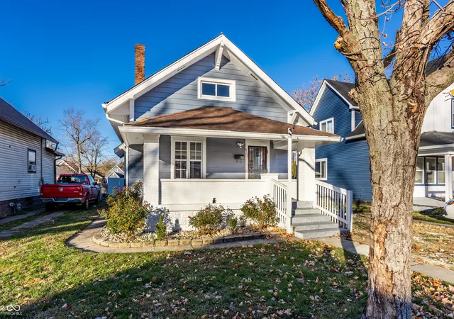3rd image of 832 N Parker Ave, Indianapolis, IN 46201 | MLS# 22073410