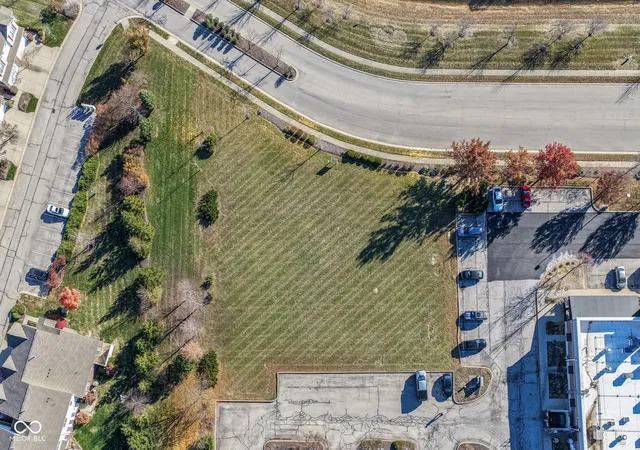 8th image of 0 Weston Pointe Dr, Carmel, IN 46032 | MLS# 22073434
