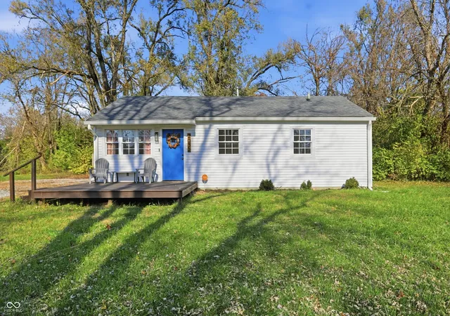 1st image of 2032 W 63rd St, Indianapolis, IN 46260 | MLS# 22073523
