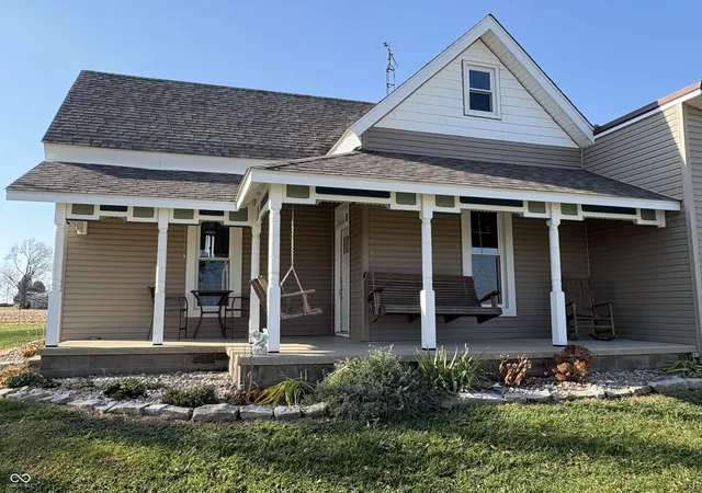 Homes for sale in Connersville, IN | 7746 W County Road 50 N, Connersville, IN 47331 | MLS# 22073611