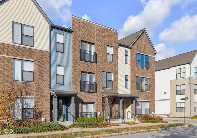2nd image of 1846 Central Ave, Indianapolis, IN 46202 | MLS# 22074066