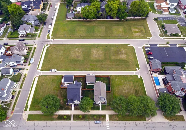 7th image of 142 W Franklin St, Shelbyville, IN 46176 | MLS# 22074370