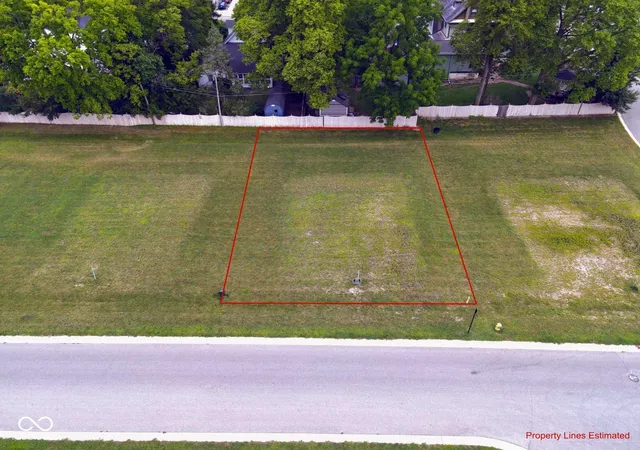 1st image of 142 W Franklin St, Shelbyville, IN 46176 | MLS# 22074370
