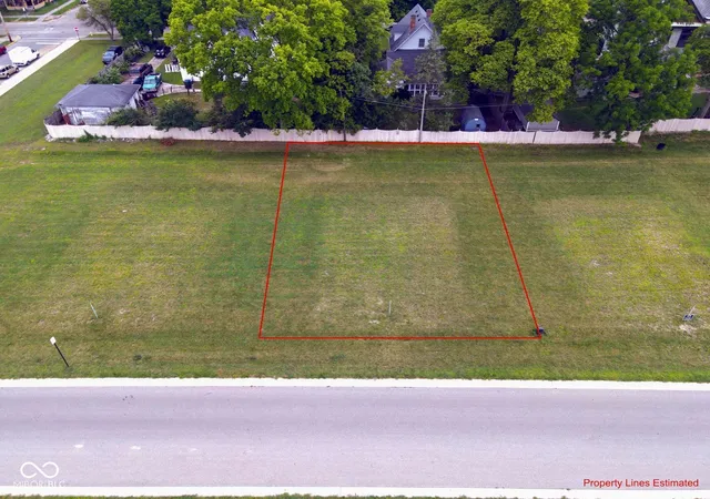 1st image of 154 W Franklin St, Shelbyville, IN 46176 | MLS# 22074371