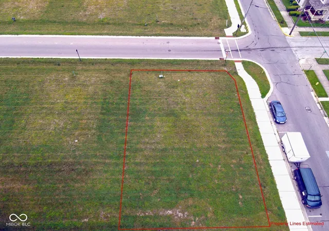 3rd image of 178 W Franklin St, Shelbyville, IN 46176 | MLS# 22074376