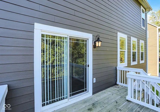 4th image of 4946 Harris Pl N, Greenwood, IN 46142 | MLS# 22074536