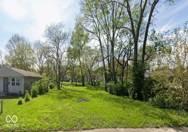 1st image of 1044 N Elder Ave, Indianapolis, IN 46222 | MLS# 22074719