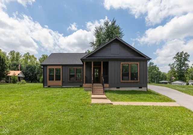 Homes for sale in Seymour, IN | 22027 Redding Woods, Seymour, IN 47274 | MLS# 22074776