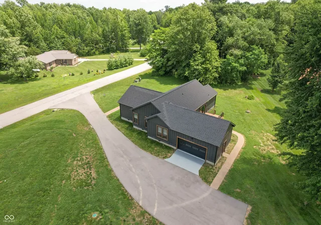 Homes for sale in Seymour, IN | 22027 Redding Woods, Seymour, IN 47274 | MLS# 22074776