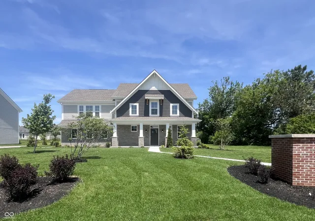 1st image of 934 Apryl Dr, Greenwood, IN 46143 | MLS# 22075325