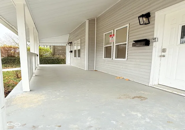 13th image of 945 W 28th St, Indianapolis, IN 46208 | MLS# 22075582