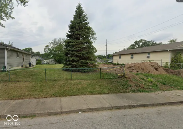 1st image of 745 N Elder Ave, Indianapolis, IN 46222 | MLS# 22075655