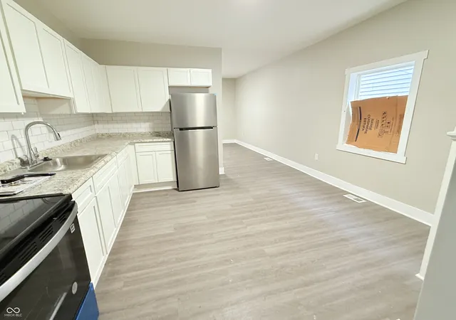 4th image of 2629 E Michigan St, Indianapolis, IN 46201 | MLS# 22075750