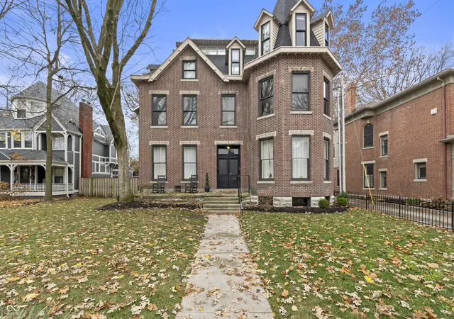 1st image of 1340 N Park Ave, Indianapolis, IN 46202 | MLS# 22075803