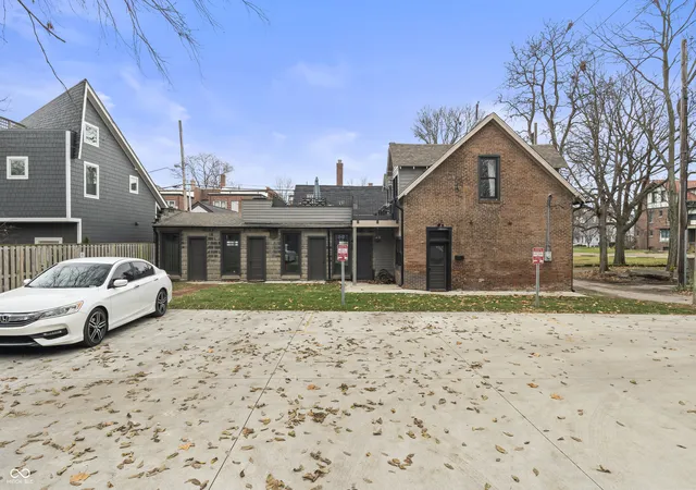 55th image of 1340 N Park Ave, Indianapolis, IN 46202 | MLS# 22075803