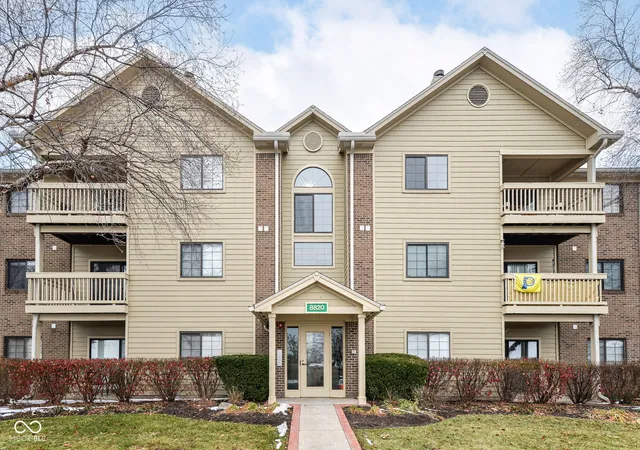 1st image of 8820 Yardley Ct #205, Indianapolis, IN 46268 | MLS# 22076073