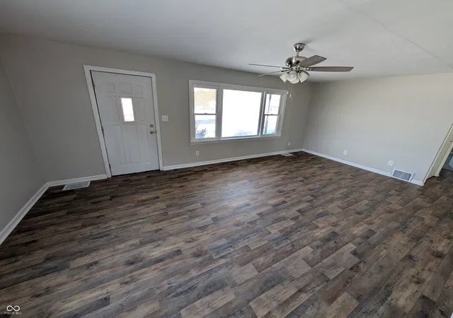 4th image of 4826 Main St, Anderson, IN 46013 | MLS# 22076125