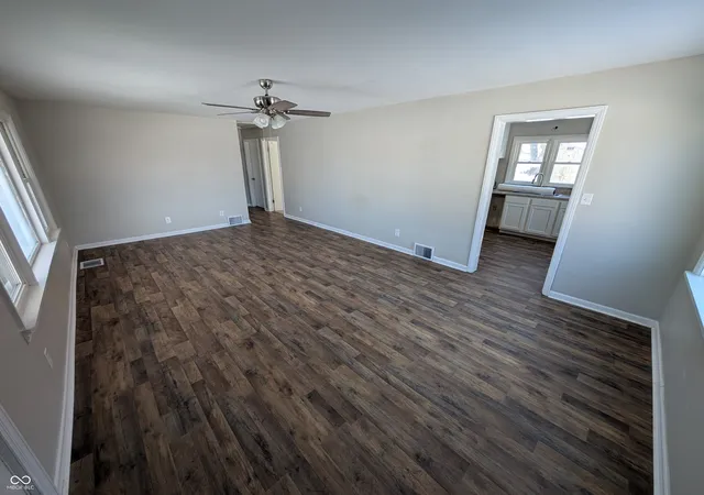 5th image of 4826 Main St, Anderson, IN 46013 | MLS# 22076125