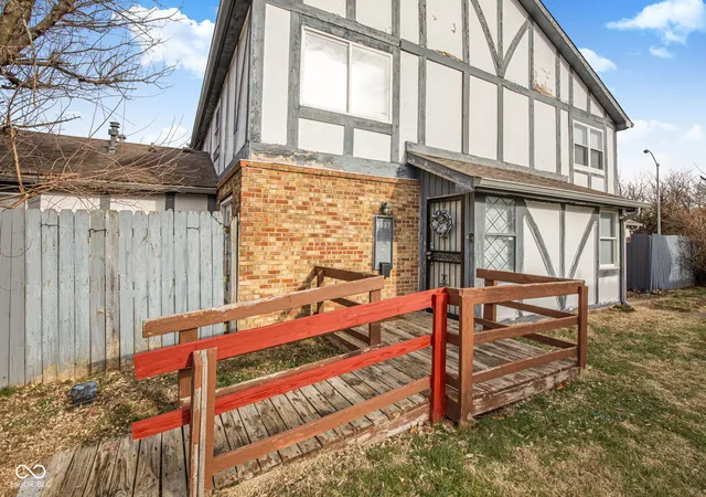 5th image of 9887 Royce Dr, Indianapolis, IN 46235 | MLS# 22076441