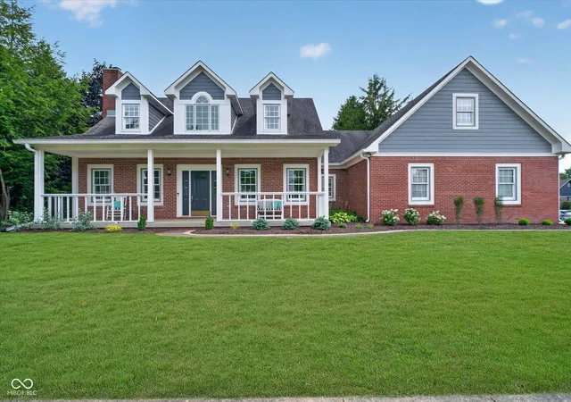 2nd image of 2119 Scarlet Oak Dr, Avon, IN 46123 | MLS# 22076514