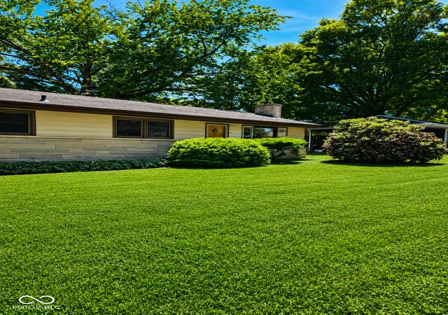 Homes for sale in Bloomington, IN | 603 W Green Rd, Bloomington, IN 47403 | MLS# 22076524