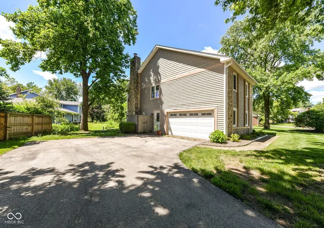 3rd image of 13035 Wembly Rd, Carmel, IN 46033 | MLS# 22076616