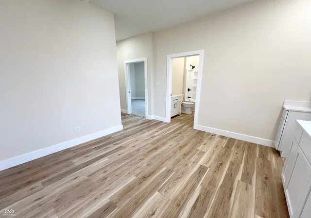 Photo 4 of House for sale at 1702 S East St, Elwood, IN 46036 | MLS# 22077730 | Listing updated on 2026-09-25