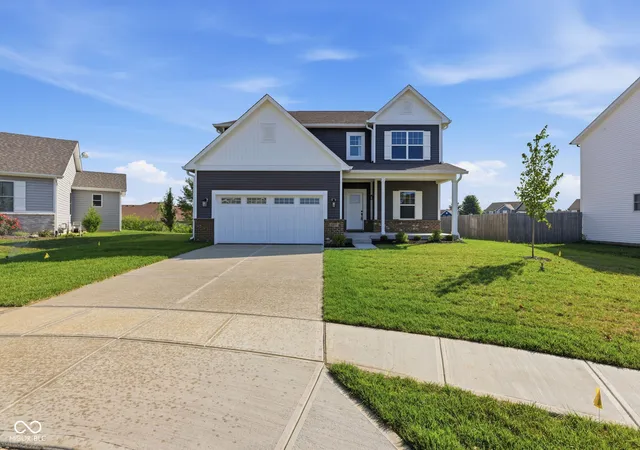 Photo 4 of Single family home for sale at 9417 Crimson Cir, Lapel, IN 46051 | MLS# 22077747 | Listing updated on 2026-08-28