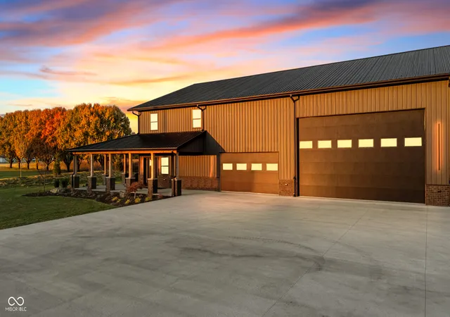 Photo 4 of Single family home for sale at 1928 N 300 West, Greenfield, IN 46140 | MLS# 22077874 | Listing updated on 2026-09-24