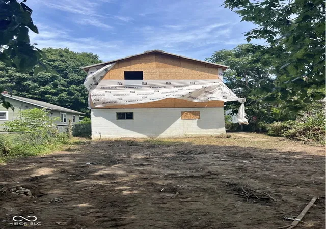 Photo 3 of Single family home for sale at 1431 W 34th Street, Indianapolis, IN 46208 | MLS# 22078554 | Listing updated on 2026-03-19