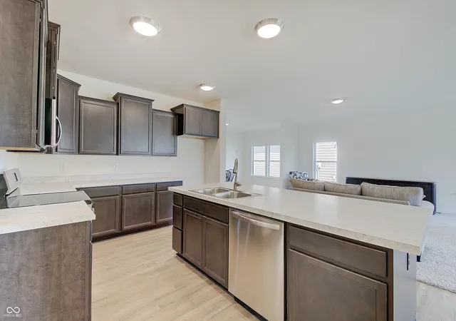 Photo 3 of Single family home for sale at 1278 Hanging Rock Dr, Mooresville, IN 46158 | MLS# 22078717 | Listing updated on 2026-09-11