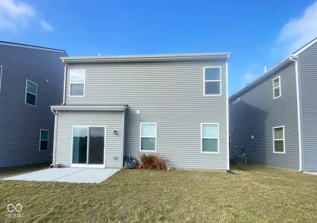 3rd image of 5061 Modernist Blvd, Indianapolis, IN 46237 | MLS# 22079000