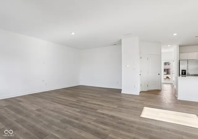 Photo 4 of Sale Pending at 199 Springfield Xing, Greenfield, IN 46140 | MLS# 22079164 | Listing updated on 2026-06-29