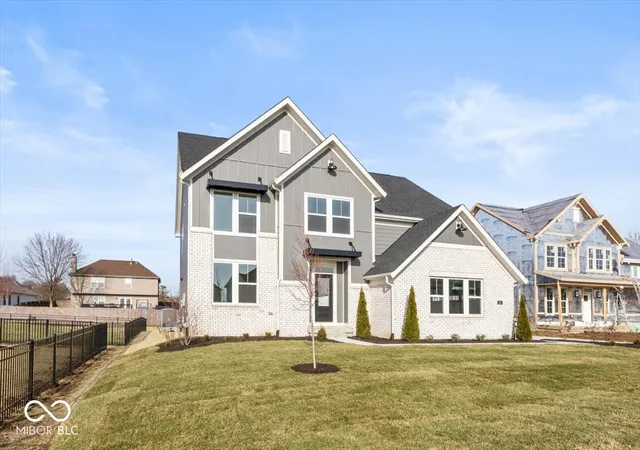 3rd image of 952 Apryl Dr, Greenwood, IN 46143 | MLS# 22079178