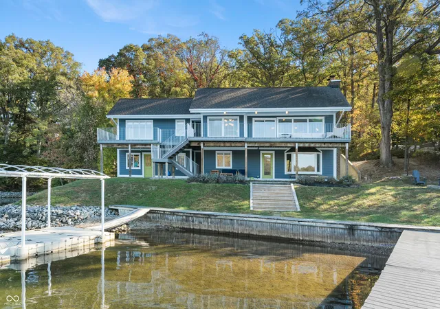 2nd image of 10701 W Grandview Dr, Columbus, IN 47201 | MLS# 22079222