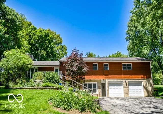 1st image of 609 E Audubon Dr, Bloomington, IN 47408 | MLS# 22079239