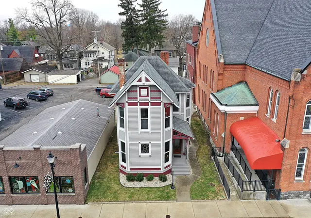 1st image of 227 E Jefferson St, Franklin, IN 46131 | MLS# 22079341