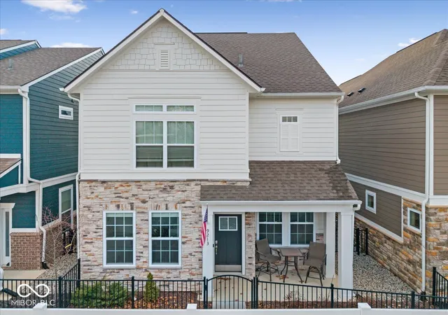 Homes for sale in Indianapolis, IN | 9213 Hawley Dr, Indianapolis, IN 46216 | MLS# 22079601