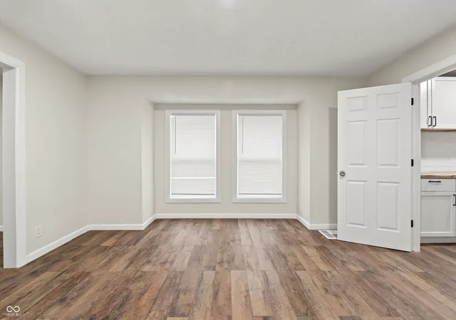 5th image of 1260 Hiatt St, Indianapolis, IN 46221 | MLS# 22079674