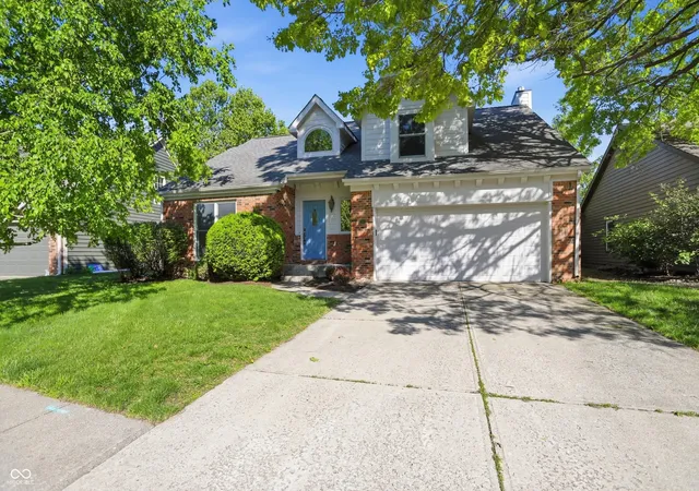 2nd image of 8942 Pine Tree Blvd, Indianapolis, IN 46256 | MLS# 22079774