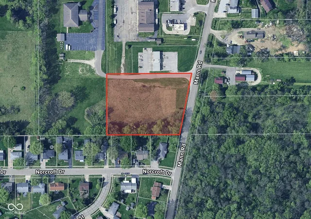 1st image of 4460 Mann Rd, Indianapolis, IN 46221 | MLS# 22079918