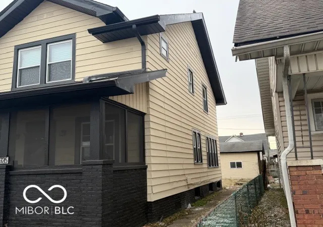 3rd image of 2926 Indianapolis Ave, Indianapolis, IN 46208 | MLS# 22079959